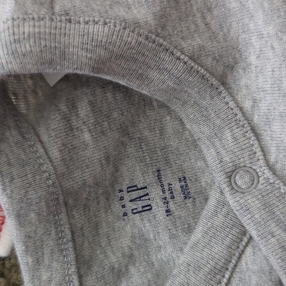 Baby girl bundle - Picture 4 of 5
